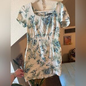 80s floral dress! Size small